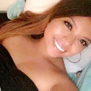 Meet your Posher, Shayla